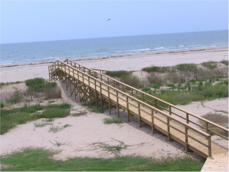 Overhead image of newly constructed dune walkover in Galveston, Texas. Image Copyright © 2009 Brad Larkin